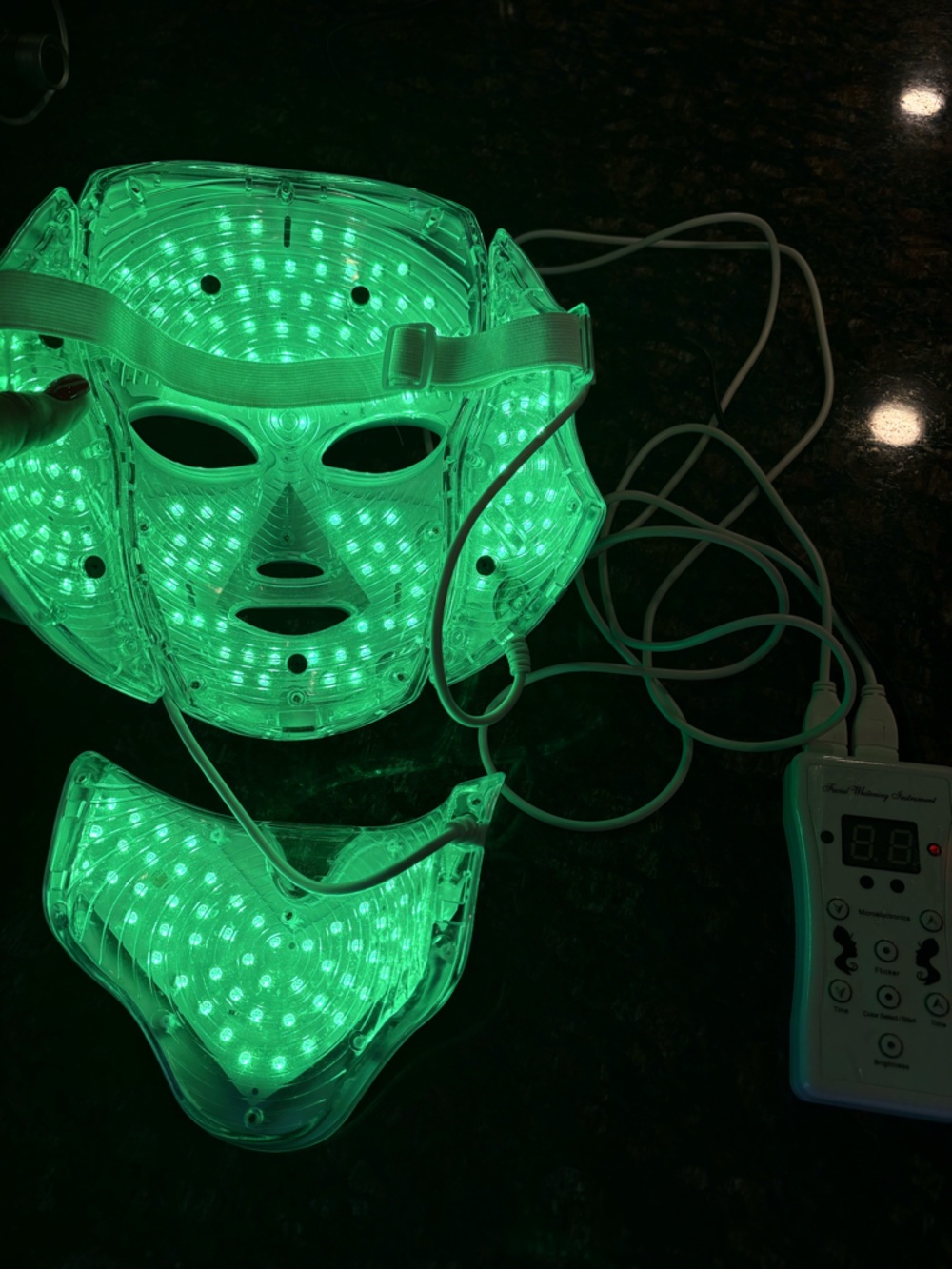 Colorful LED Facial Mask Light Therapy Set - Picture 5 of 10